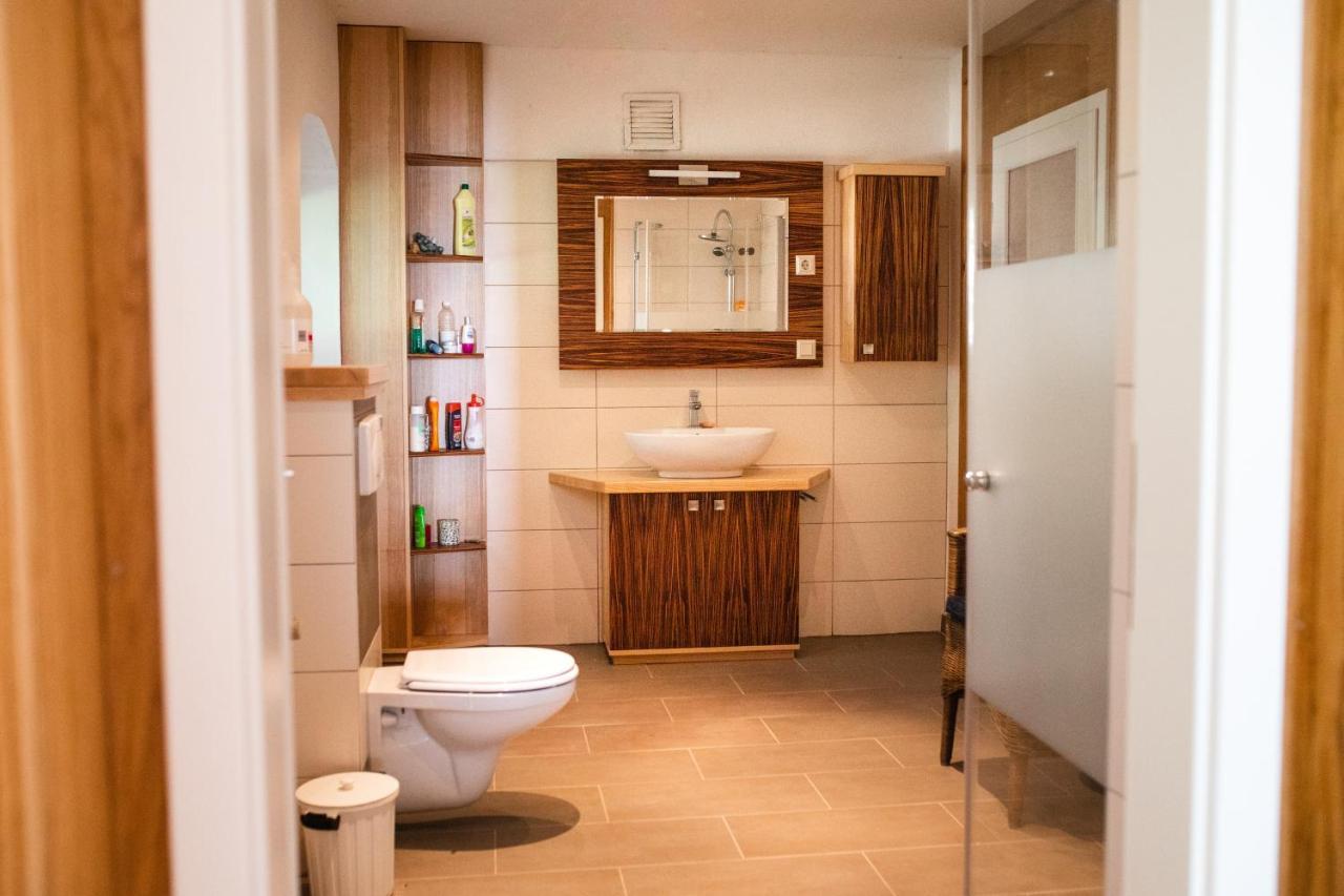 Ferienwohnung Direkt Am Potzlower See Esterno foto
