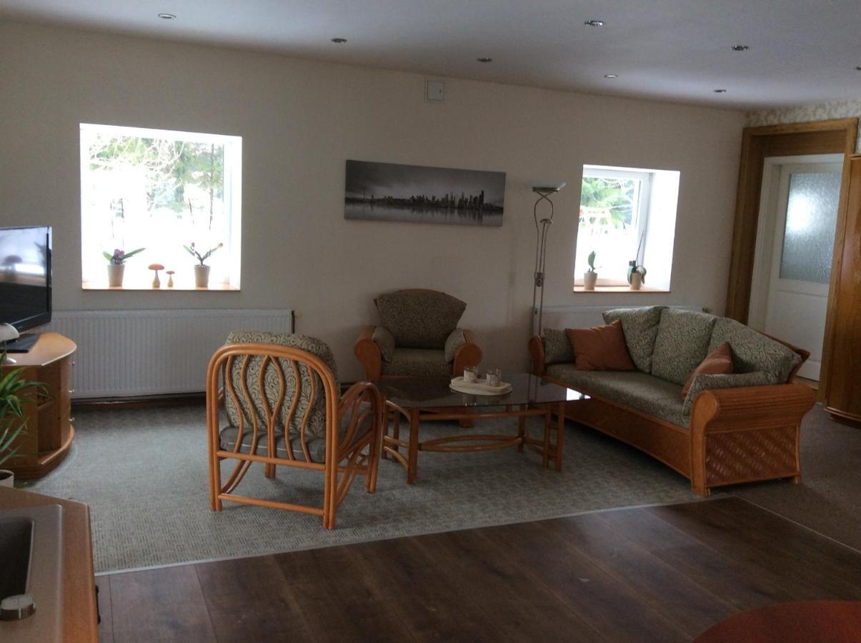 Ferienwohnung Direkt Am Potzlower See Esterno foto