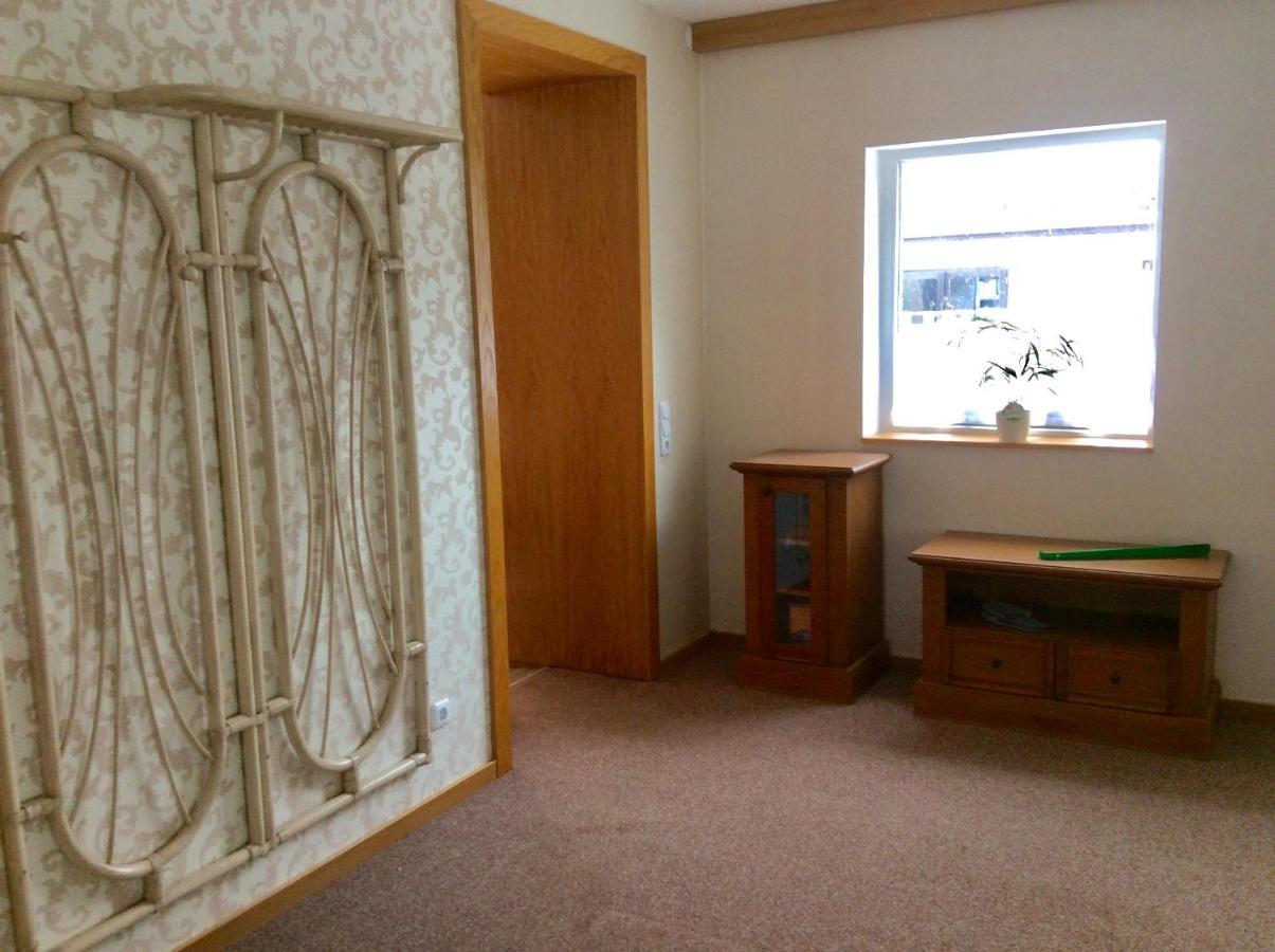 Ferienwohnung Direkt Am Potzlower See Esterno foto